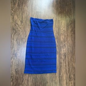 Bebe back full zipper dress brand new without tag size L